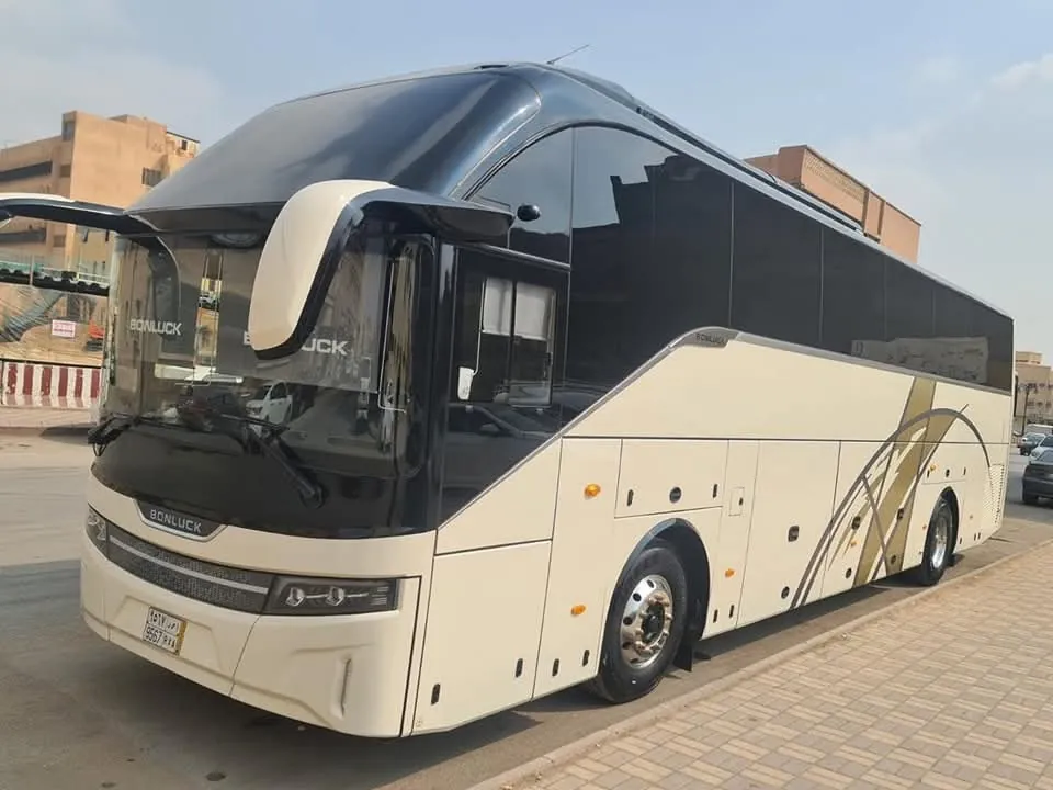 باصات من الرياض إلى مكة يومياً